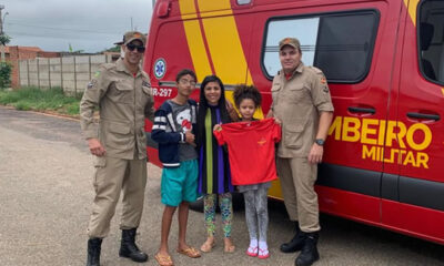 Em Goianésia, criança envia carta ao Papai Noel e recebe visita dos bombeiros