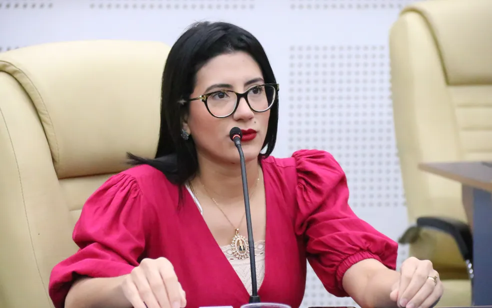 O mandato da vereadora Gabriela Rodart (PTB) foi cassado pelo Tribunal Regional Eleitoral de Goiás (TRE-GO) por infidelidade partidária