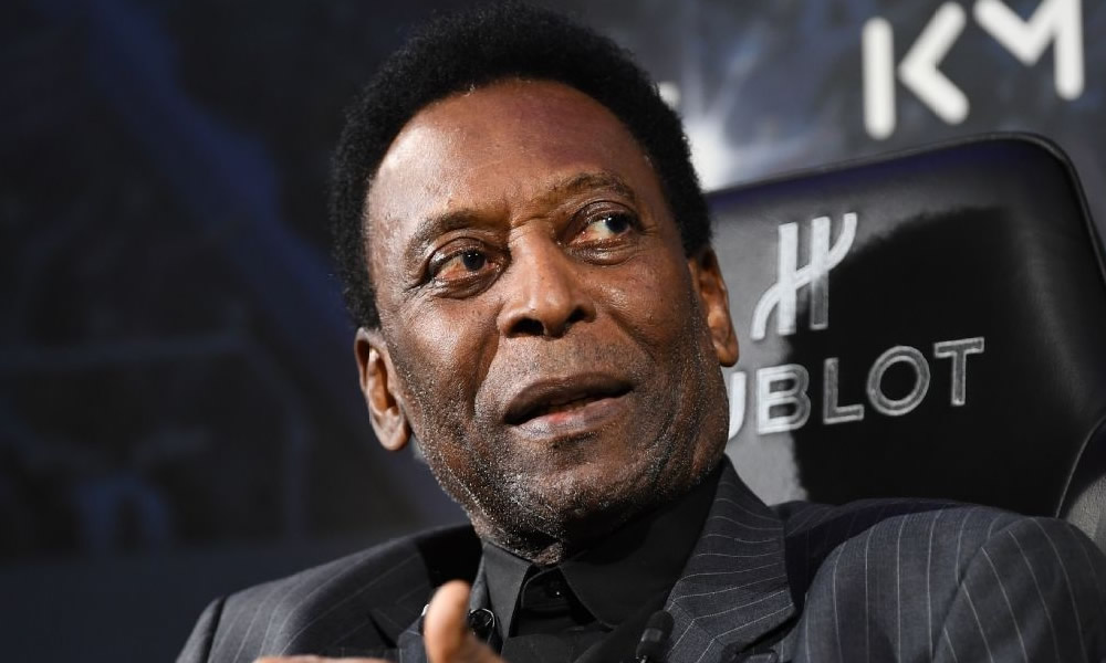 Pelé está internado e não responde mais ao tratamento