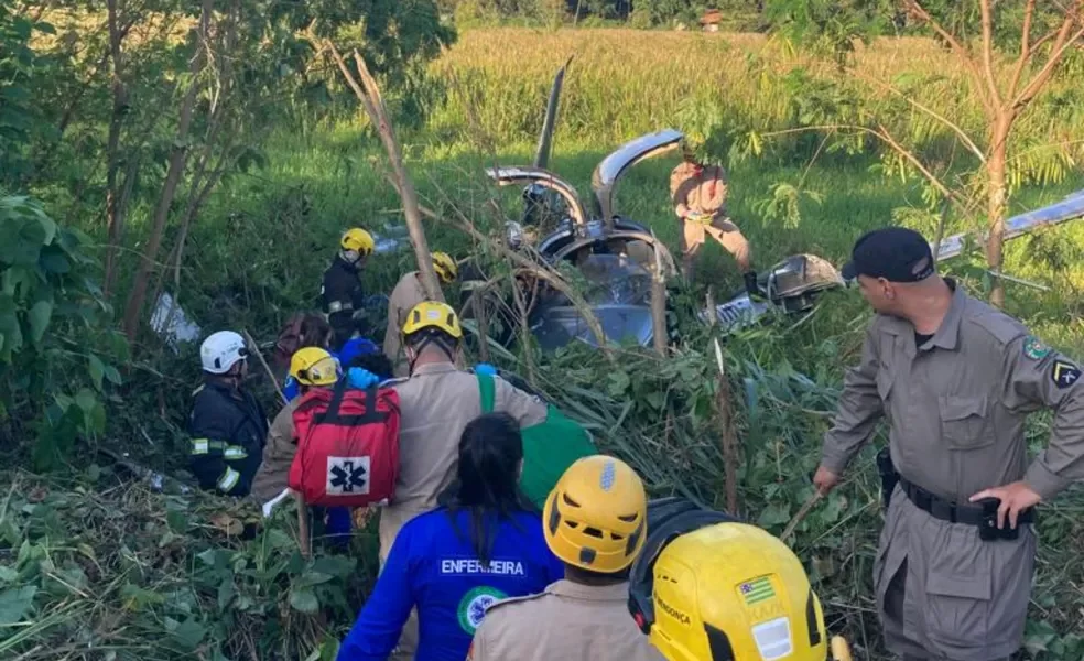 Queda de avião em Goiânia deixa uma pessoa ferida