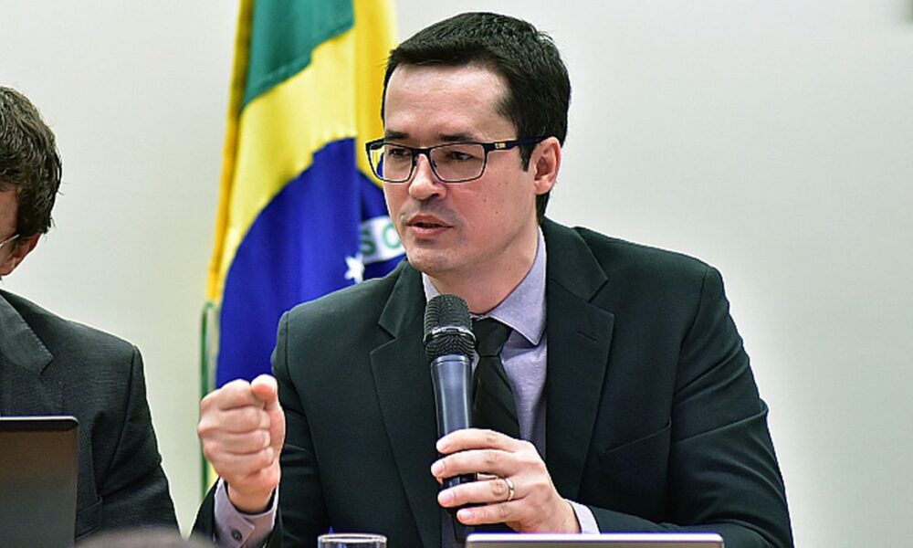 TSE cassa mandato do deputado Deltan Dallagnol