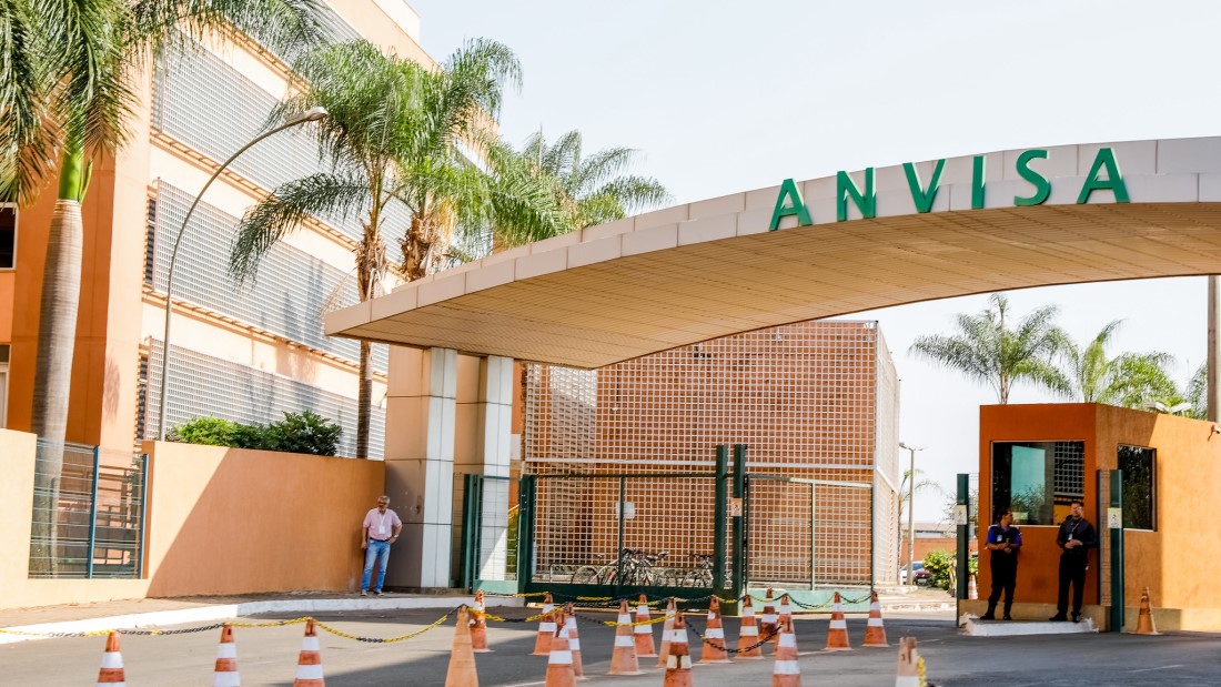 Anvisa proíbe a venda de pomadas para modelar cabelos