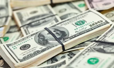 Dólar cai para R$ 5,64 e fecha no menor valor desde outubro